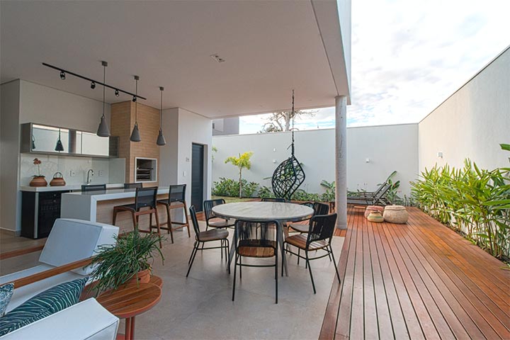 dream outdoor kitchen